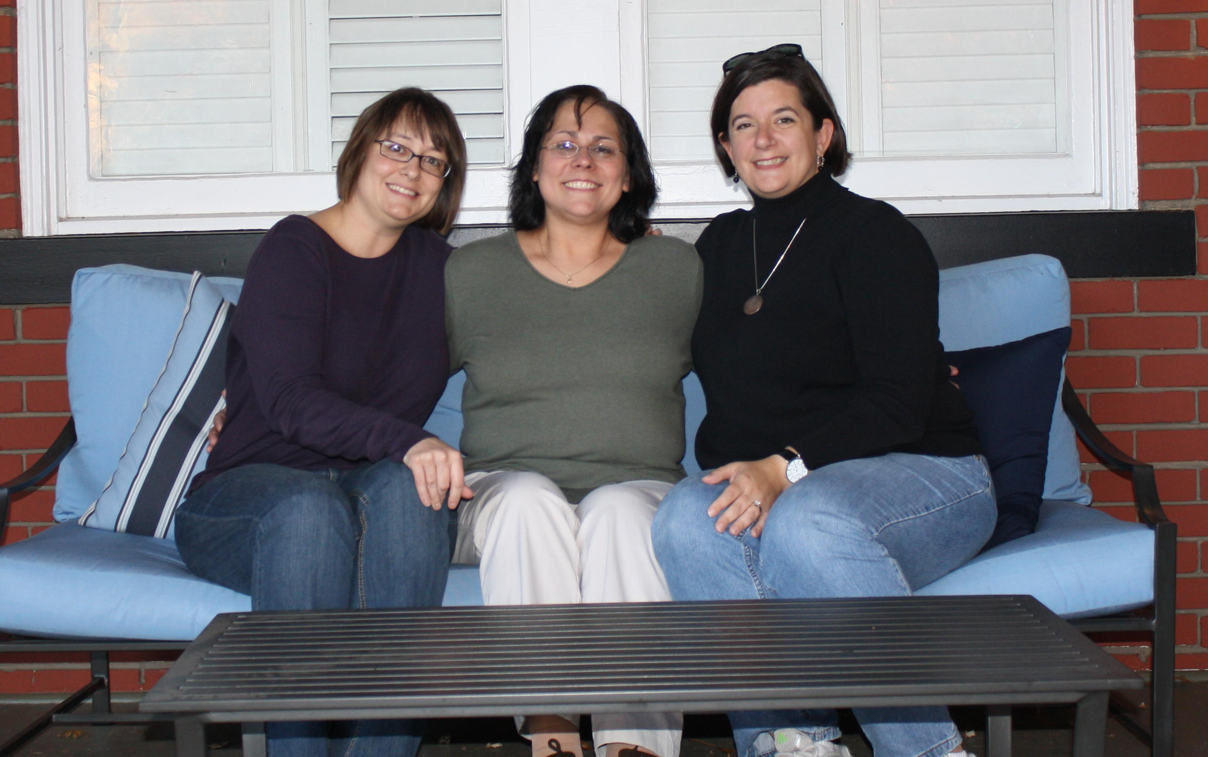 2009_11_08 Paula Heather Bethany.jpg